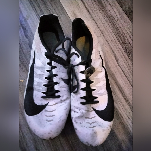 Track spikes - Picture 2 of 4